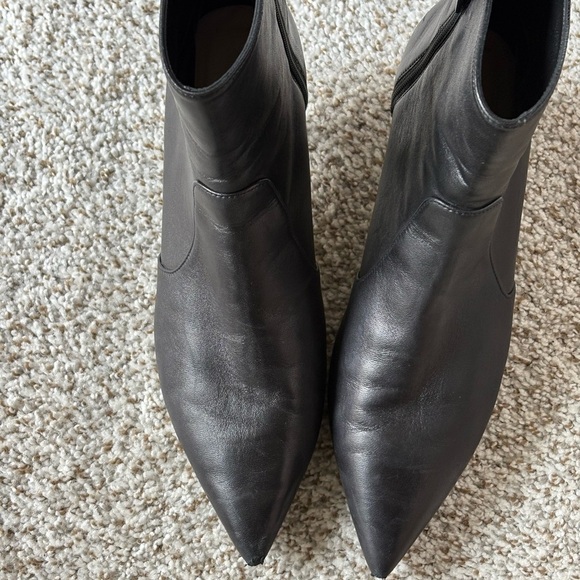 STUART WEITZMAN Mara 50 Black 100%Calfskin Ankle Boots - Picture 4 of 9